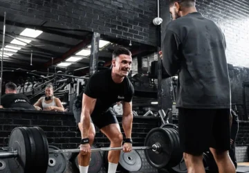 Wenn es darum geht, Ihre Gesundheits- und Fitnessziele zu erreichen, ist die richtige Ernährung entscheidend. Ob Profisportler, begeisterter Fitnessstudiogänger oder einfach jemand, der sein allgemeines Wohlbefinden verbessern möchte – Ihr Weg zum Erfolg hängt von den Produkten ab, die Sie wählen. Hier kommt Bulk™ ins Spiel – eine Marke, die die Sporternährungsbranche neu definiert und Menschen aller Herkunft dabei unterstützt, ihr volles Potenzial auszuschöpfen.