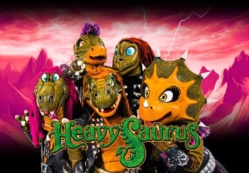 In der Welt der Kinderunterhaltung gibt es nur wenige Konzepte, die so einzigartig und spannend sind wie Heavysaurus. Diese deutsche Musikgruppe hat sich eine besondere Nische geschaffen, indem sie die harten Klänge des Heavy Metal mit verspielten Dinosaurierthemen vermischt und so ein Erlebnis geschaffen hat, das Kinder und Eltern gleichermaßen begeistert. Seit ihrer Gründung im Jahr 2009 ist Heavysaurus zu einem Phänomen geworden und beweist, dass Heavy Metal nicht nur für Erwachsene ist – er ist für alle.