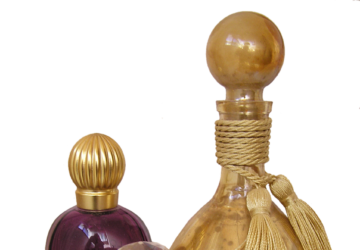 In der Welt der Luxusdüfte ist es oft mit einem hohen Preis verbunden, den perfekten Duft zu finden, der zu Ihrem Stil und Ihrer Persönlichkeit passt. Jahrelang galten Premium-Parfums und Eau de Cologne als exklusive Produkte, die nur für diejenigen erschwinglich waren, die bereit waren, viel Geld auszugeben. Doch das hat sich mit PARFUMGROUP geändert, einer deutschen Marke, die das Einkaufserlebnis für Düfte neu gestaltet, indem sie eine umfangreiche Kollektion hochwertiger Parfüms zu erschwinglichen Preisen anbietet. Mit ihrem Engagement, Premium-Düfte für jedermann anzubieten, definiert PARFUMGROUP die Art und Weise neu, wie Menschen Luxusdüfte kaufen und erleben.