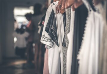 Von Lederhosen bis Dirndl: Wie Trachten.de das deutsche Erbe durch Mode bewahrt