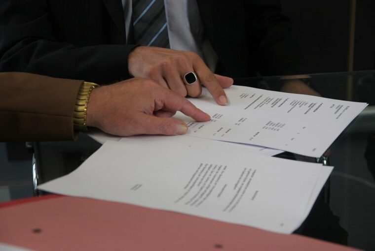 Nel regno dello sviluppo personale e del benessere, il nome Wengo risuona con un'eco distinta. Fondata nel 2007, Wengo si è creata una nicchia come fornitore leader di consulenze personalizzate sulla predizione del futuro in tutta Europa. L'impegno dell'azienda nel creare esperienze uniche e soddisfacenti non solo ha catturato il cuore di milioni di persone, ma ha anche stabilito nuovi standard nel settore della consulenza remota.