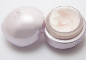 In a world where skin care and beauty products are more accessible than ever, Dermstore stands out as a game-changer in the industry. Founded in 1999 by a dermatologist, Dermstore was created with one simple yet powerful goal: to provide patients with easier access to the high-quality skin treatments and products they need. Today, it has evolved into a leading online destination for professional-grade skin care, beauty, and wellness solutions — all delivered straight to your doorstep.