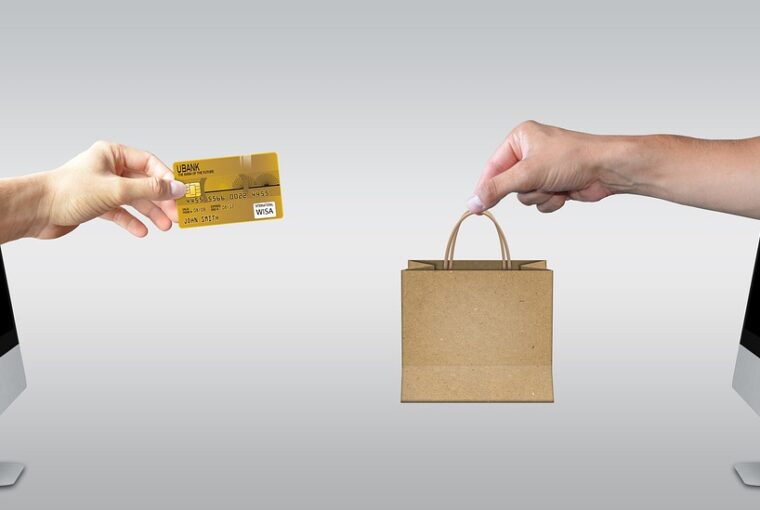 Depuis plus de deux décennies, Cdiscount est un pilier du e-commerce français, offrant une expérience d'achat inégalée qui allie accessibilité, commodité et engagement indéfectible envers la qualité. Réputé pour son vaste catalogue, ses services de confiance et son approche innovante de la vente au détail, Cdiscount continue de redéfinir le paysage du shopping en ligne en France. Plongeons dans ce qui fait de Cdiscount une véritable incarnation de l'excellence française.