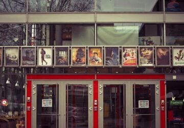 In der sich schnell entwickelnden Landschaft der digitalen Unterhaltung sticht WOWtv als Pionier der Streaming-Branche hervor und definiert die Art und Weise, wie Zuschauer in ganz Deutschland und darüber hinaus mit Medien interagieren, neu. Mit seinem innovativen Ansatz bei der Bereitstellung von Inhalten und dem Benutzererlebnis hält WOWtv nicht nur mit globalen Trends Schritt, sondern setzt auch neue Maßstäbe in der Streaming-Welt.