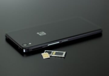 In een steeds meer verbonden wereld is het essentieel om een ​​mobiel abonnement te vinden dat betaalbaarheid, flexibiliteit en betrouwbaarheid in evenwicht brengt. Voor gebruikers in Nederland is SIMYO uitgegroeid tot een opvallende provider die kosteneffectieve en aanpasbare mobiele oplossingen biedt die zijn afgestemd op de behoeften van de moderne consument. Als dochteronderneming van KPN, een van de toonaangevende telecombedrijven in Nederland, levert SIMYO hoogwaardige service en behoudt het de vrijheid en flexibiliteit waar consumenten naar verlangen.