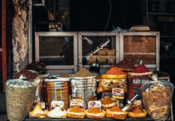 In der Welt der Kochkunst können die richtigen Gewürze ein einfaches Gericht in ein Gourmet-Erlebnis verwandeln. Gewürzmühle, eine renommierte deutsche Marke, hat die Kunst perfektioniert, kulinarische Erlebnisse durch ihre Premium-Gewürze und handwerklichen Mühlen zu verbessern. Mit einem reichen Erbe und einem Engagement für Qualität ist Gewürzmühle ein Name, der bei Köchen und Hobbyköchen gleichermaßen Anklang findet. Lassen Sie uns untersuchen, wie diese Marke die Küche Gewürz für Gewürz revolutioniert.