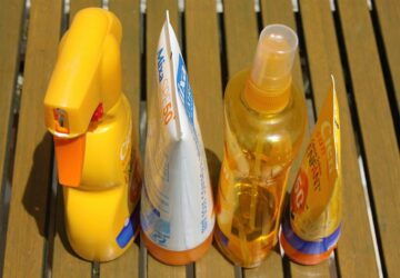 Nell'era della trasformazione digitale, la praticità è fondamentale. Le persone si rivolgono sempre di più alle piattaforme online per un'ampia gamma di servizi e il settore sanitario non fa eccezione. Un esempio di spicco di questa tendenza è Top Farmacia, un marchio con sede in Italia che si è ritagliato con successo una nicchia nel settore della salute e del benessere online. Offrendo un'ampia gamma di prodotti farmaceutici e beni correlati alla salute, Top Farmacia sta rivoluzionando il modo in cui italiani ed europei accedono a forniture essenziali per il benessere.