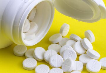 In der heutigen schnelllebigen Welt, in der Arbeitsdruck, familiäre Verpflichtungen und soziale Verpflichtungen oft Vorrang haben, kann sich die Aufrechterhaltung eines gesunden Lebensstils wie ein harter Kampf anfühlen. Bei so vielen Anforderungen an unsere Zeit ist es leicht, unser körperliches und geistiges Wohlbefinden zu vernachlässigen. Sensilab, eine zukunftsorientierte Marke, die 2005 gegründet wurde, hat sich zum Ziel gesetzt, diese Situation zu ändern, indem sie wirksame Nahrungsergänzungsmittel auf natürlicher Basis anbietet, die ein gesundes Leben für alle einfacher, zugänglicher und nachhaltiger machen.