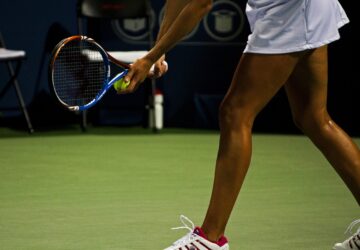 Von Schlägern bis zur Bekleidung: Wie Tennis-Point den Tenniseinkauf für alle Spieler neu definiert