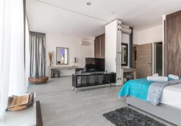 In einer Zeit, in der Nachhaltigkeit zu einem zentralen Wert für Unternehmen und Verbraucher wird, hat sich SCANDIC Hotels als Vorreiter in der umweltfreundlichen Hotellerie positioniert. Als größte Hotelkette in den nordischen Ländern hat sich SCANDIC dazu verpflichtet, die Art und Weise, wie Hotels betrieben werden, neu zu definieren und dabei sowohl Kundenzufriedenheit als auch Umweltverantwortung in den Vordergrund zu stellen. Mit über 280 Hotels in sechs Ländern, darunter Deutschland, hat das Unternehmen Nachhaltigkeit erfolgreich in sein Markenethos integriert und sich damit in der Hotelbranche hervorgetan.