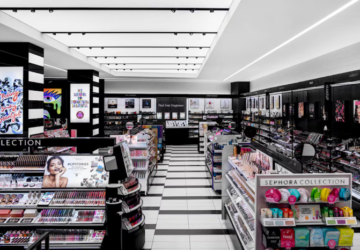 Sephora has become a global beauty destination, known for its unparalleled range of products and its commitment to delivering a first-class shopping experience. While Sephora is a household name in many parts of the world, the brand has recently expanded into the UK market, allowing beauty lovers across the country to unlock the ultimate beauty experience right on their doorstep. From skincare essentials to the finest fragrances, Sephora’s UK debut is transforming the way we shop for beauty.